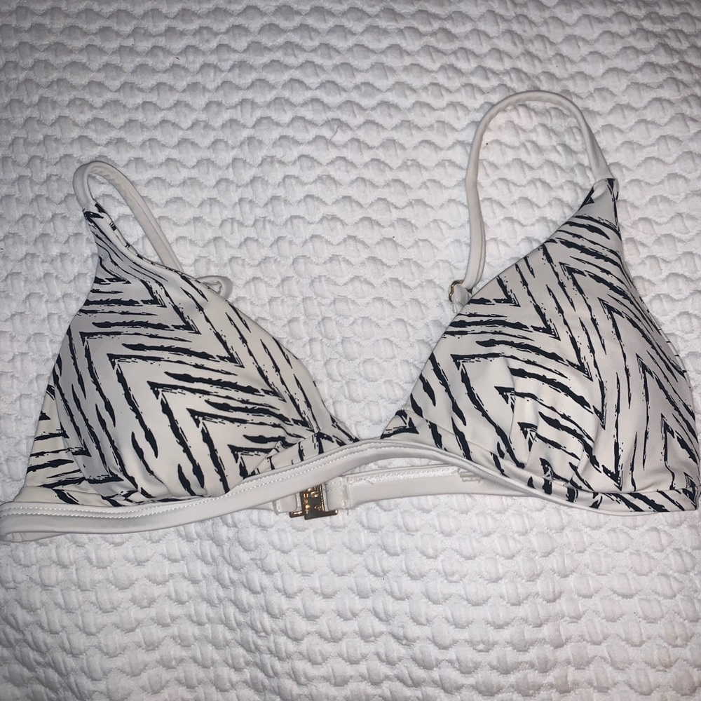 Bathing suit top